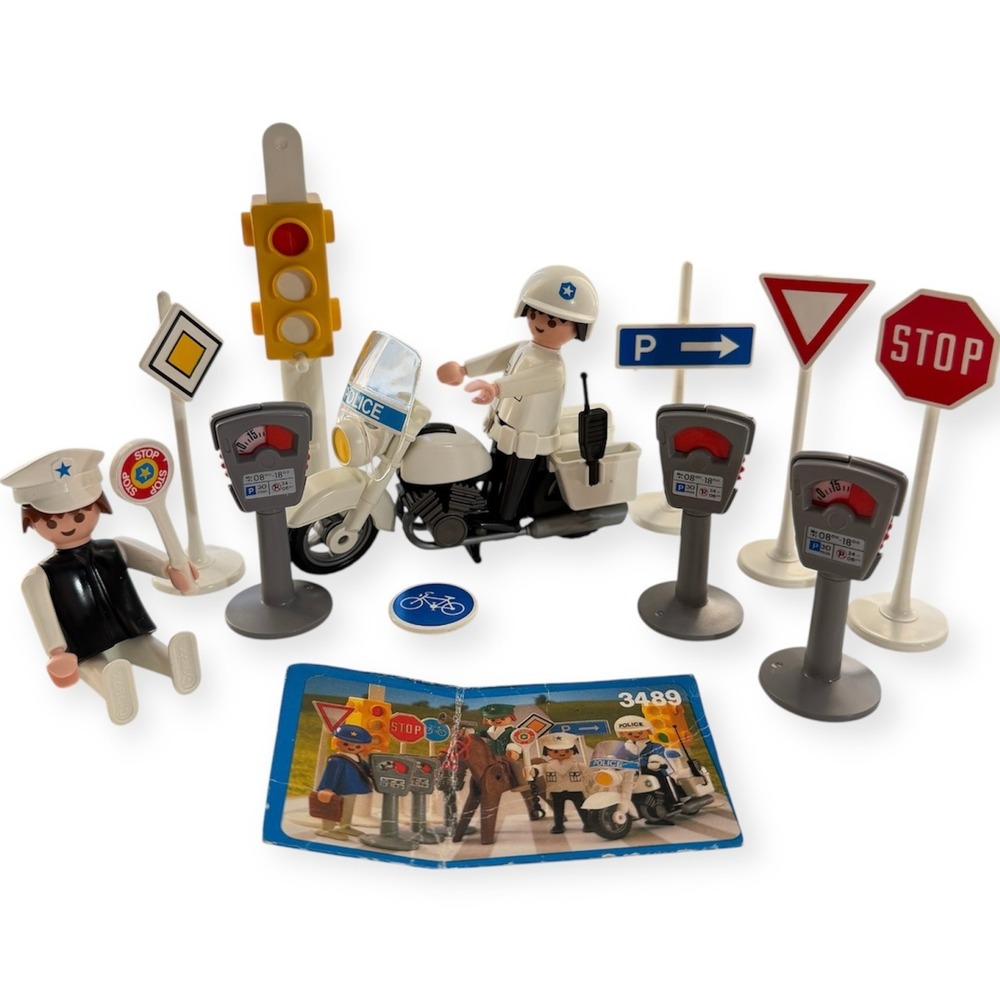 Vintage Playmobil‎ Geobra Police Set 3489